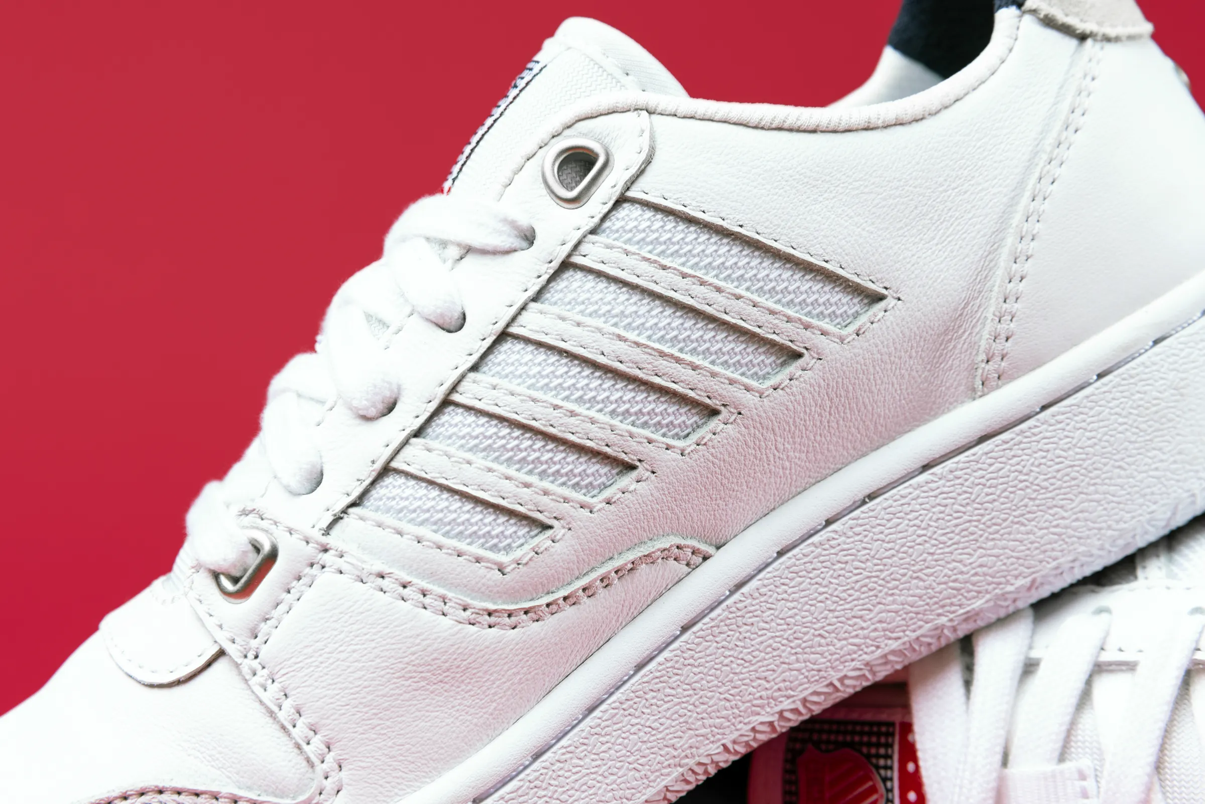 96993-113-M | CROWN 2000 | WHITE/CORPORATE