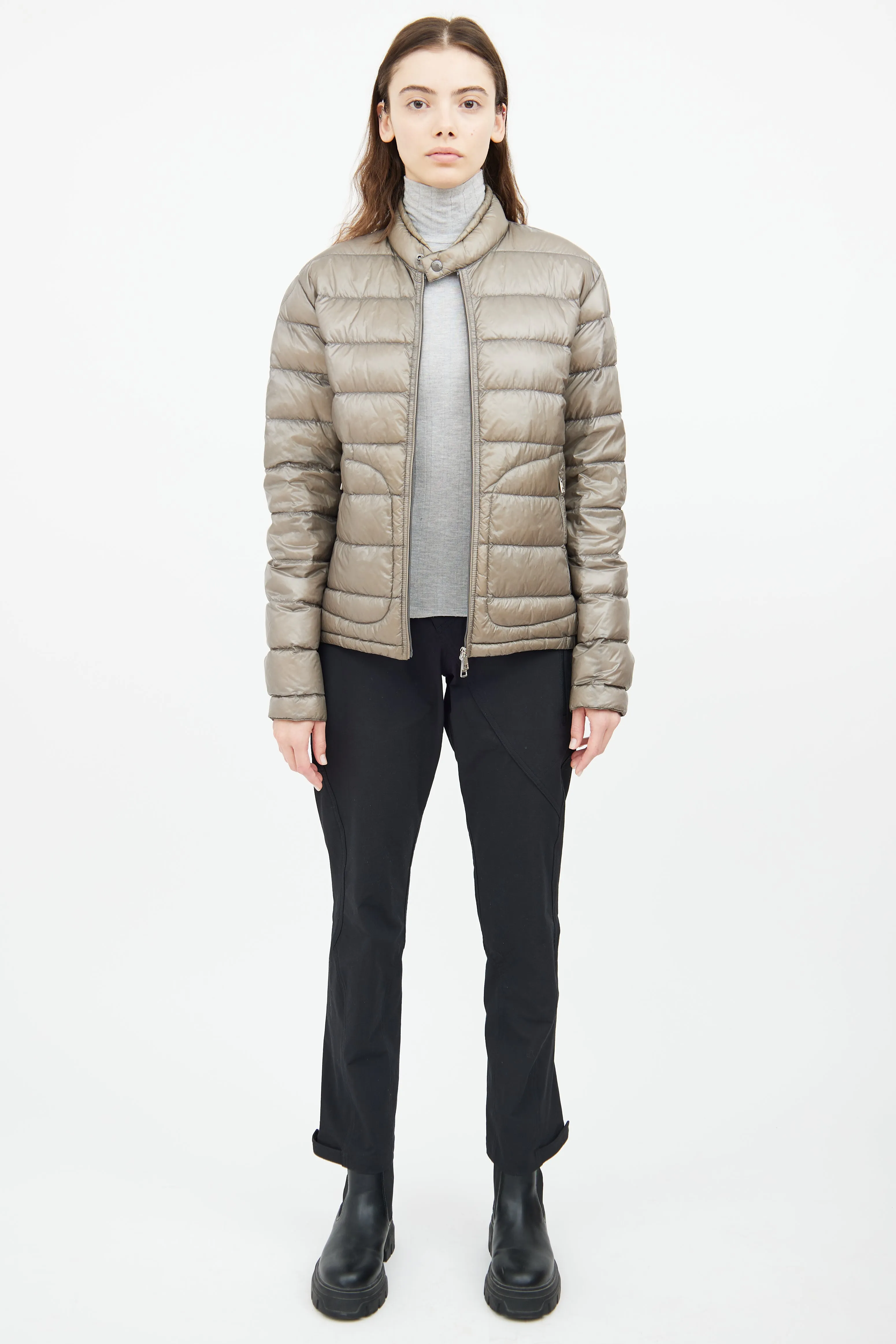 Grey Acorus Short Down Jacket