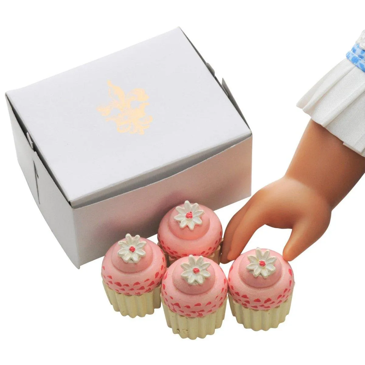 Set of 4 Mini Daisy Cupcakes, Accessory for 18 Inch Dolls
